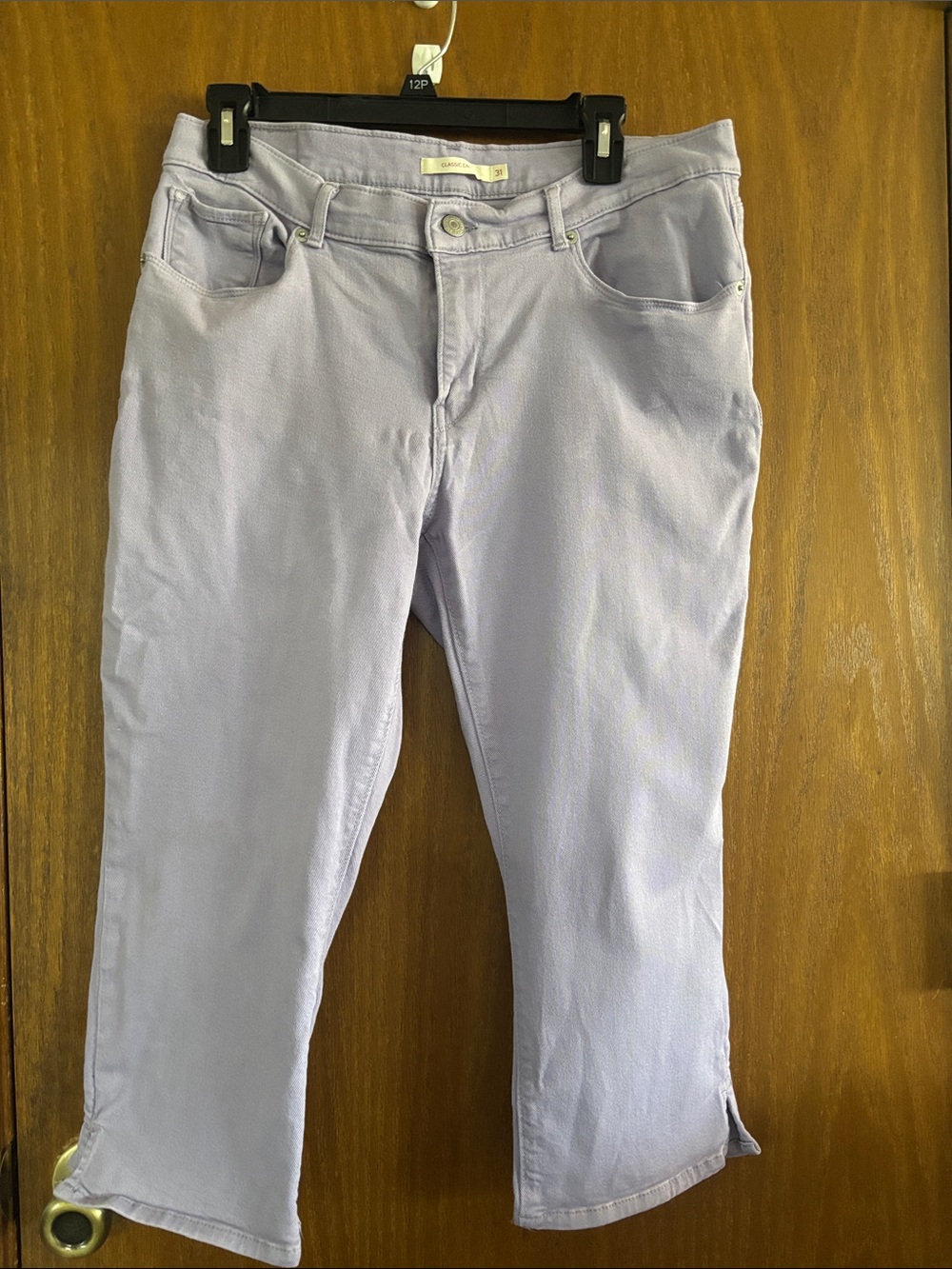 Levi's Lavender Cropped Ankle Jeans